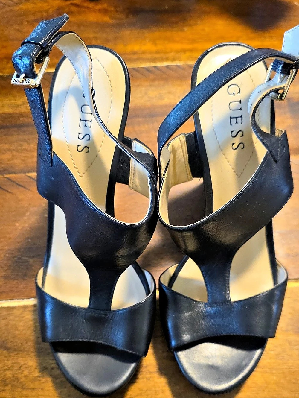 GUESS Women's Black Wedge Sandals US 7
